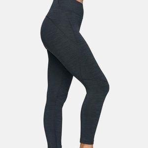 Outdoor Voices TechSweat 3/4 Leggings